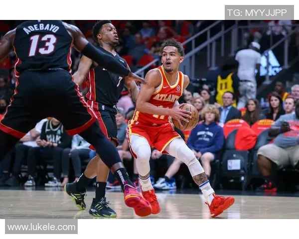 老鹰与步行者G6激战回顾球员表现与战术分析全景呈现