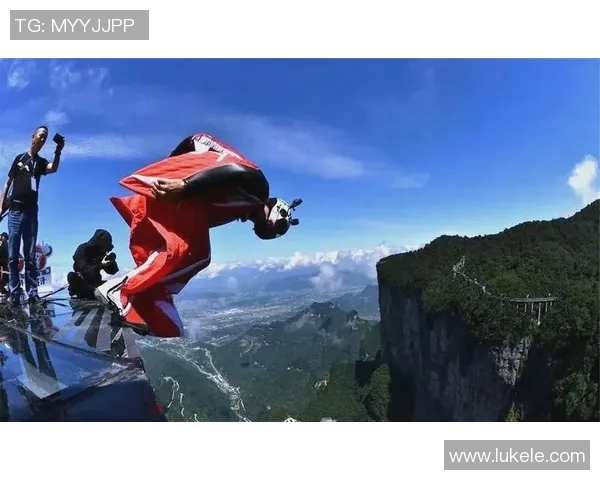 广州极限运动队揭秘速度之旅挑战极限运动的激情与勇气 广州极限运动队揭秘速度之旅挑战极限运动的激情与勇气