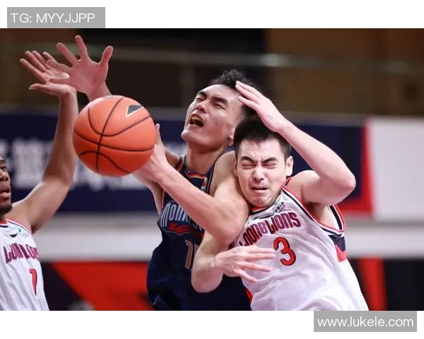 南京篮球队比赛经验分析与提升策略探讨